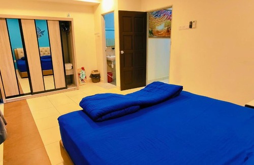 Senai Villa | Senai three storey landed 14pax 5BR near airport
