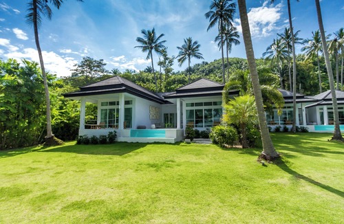 Ko Yao Villa | Serene 2BR Beachfront Villa near Pasai Beach