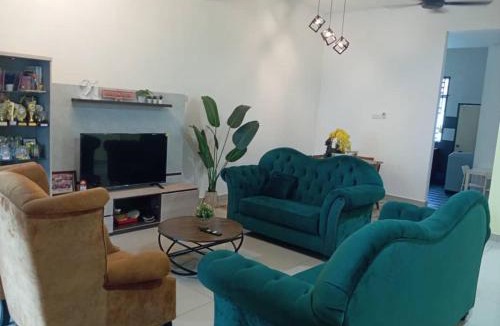 Padang Saujana House | Seri Jerantut Homestay
