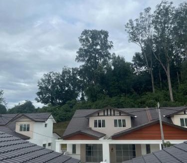 Ipoh House | Seroja Homestay Gopeng