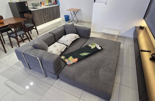 Petaling District Condo | Setia Alam Homestay - Quite High Floor Studio