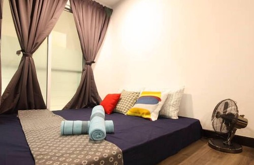 George Town Apartment | SH Penthouse Maritime City View