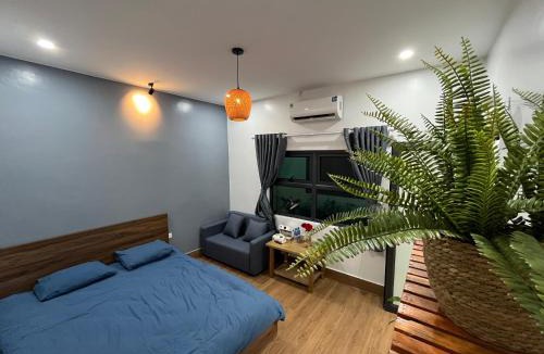 Hung Nguyen Hotel | Shang Hotel