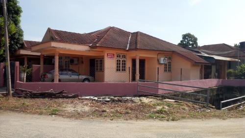 Kampung Telaga Nibong House | Shima Homestay