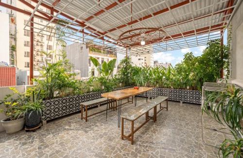 Son Tra Villa | Shore House - Near My Khe Beach & City Centre by The Key