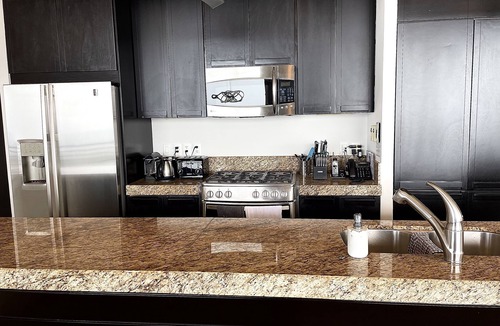 Amapas Condo | Signature 406, Sea Views, Specials: 3-15 Aug $149, 21-31 Aug $199, Sept $249/ngt