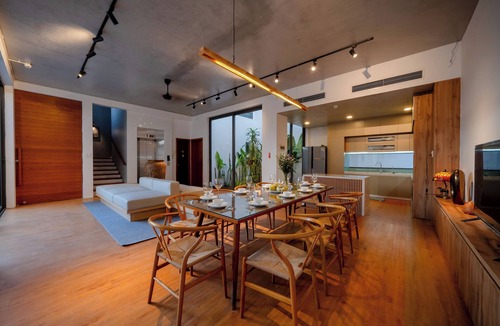 Son Tra Villa | Sila Prana Villa - Luxurious 8-bedroom villa with WiFi, AC in fabulous Đà Nẵng