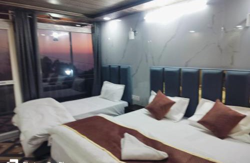Kempty Range Hotel | Silver Dew Resorts and Restaurant