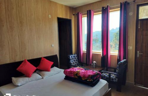 Kempty Range Hotel | Silver Dew Resorts and Restaurant