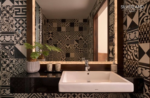 Ben Nghe Hotel | Silverland Sakyo Hotel & Spa
