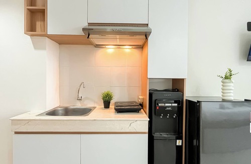 Depok Apartment | Simple Comfort Studio At Apartment Evenciio Margonda