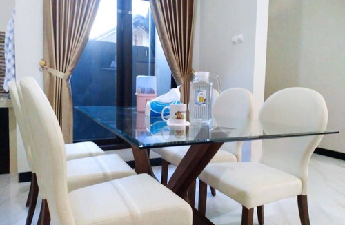 Purbalingga House | Simply Homy Guest House Purbalingga (Alun Alun Kota)