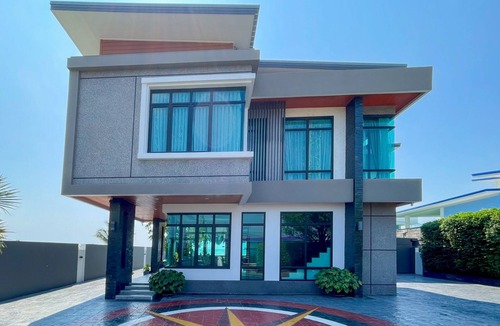 Laem Sing Villa | Sky Beach Pool Villa Chanthaburi 1