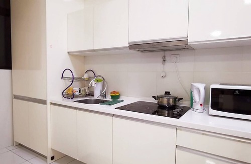 Bukit Indah Apartment | Sky Loft AEON (5pax -B17) @ JB City Homestay