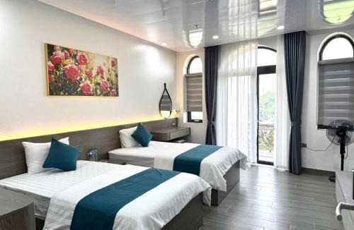 Viet Yen Hotel | Sky Night Hotel 2