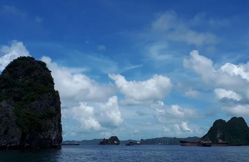 Ha Long Hotel | Sky
