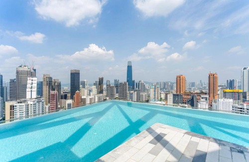 Golden Triangle Apartment | Skylon Residences Bukit Ceylon by CoBNB Plus