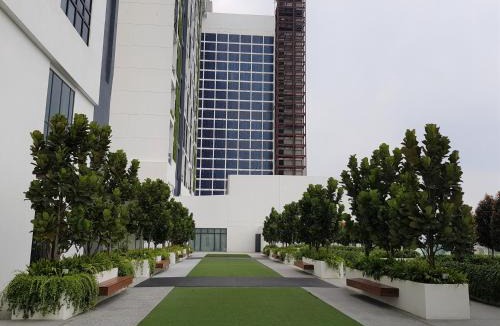 Cyberjaya Apartment | Skypark [Netflix+100Mbps], Cyberjaya by HostAssist
