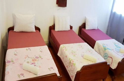 Siem Reap Bed & Breakfast | Smiley's Guesthouse : Triple Room- Fan
