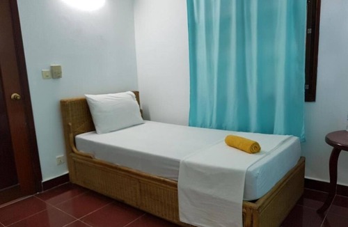 Taphul Village Area Bed & Breakfast | Smiley's Guesthouse : Budget Single Room
