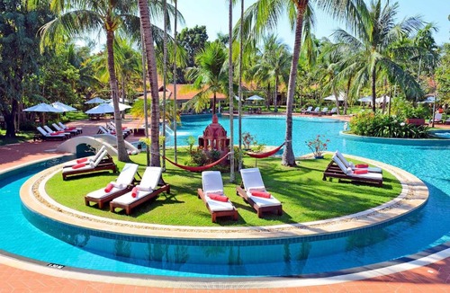 Sangkat Sla Kram Hotel | Sofitel Angkor Phokeethra Golf & Spa Resort