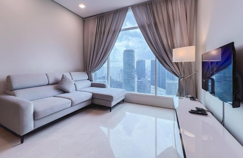 Golden Triangle Apartment | Soho Suites KLCC by Leala