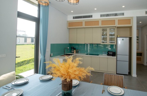 Mong Cai Villa | Solar LuxStay Villa - Long Beach