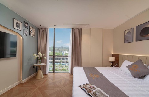 Van Don Hotel | Solaya hotel