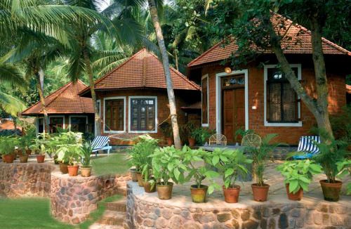 Chowara Resort | Soma Manaltheeram Ayurveda BeachVillage