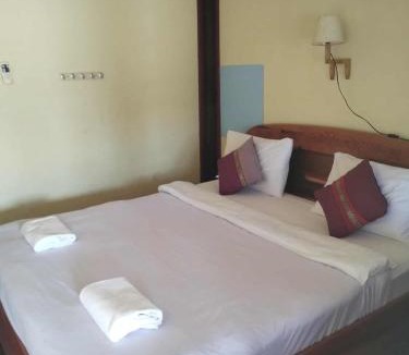 Don Khon House | Somphamit Guesthouse