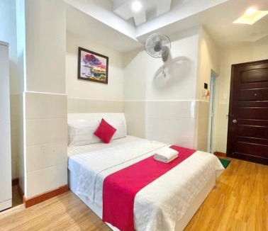 Tan Thuan Dong Hotel | Song Xanh Hotel near SECC - FV