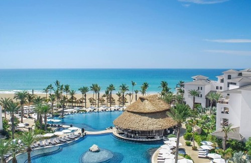 Zona Hotelera Villa | Spacious 2 bedroom at the beautiful Hilton Grand Cabo Azul Resort And Spa