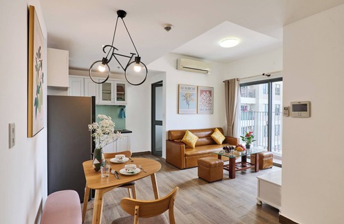 Thao Dien Apartment | Spacious 2BR Apt w/Lanmark 81 View 5mins to Metro station