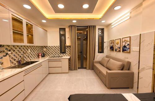 District 4 Apartment | Spacious 2BR Near Saigon Famous Food Street