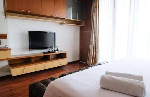 Dago Apartment | Spacious 3BR at Dago Butik Apartment By Travelio
