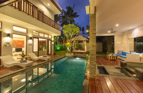Berawa Villa | SPACIOUS 3BR Villa Close To Canggu's BEST ACTIVITIES