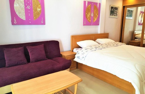 Na Kluea Apartment | Spacious 3rd floor studio at Baan Suan Lalana