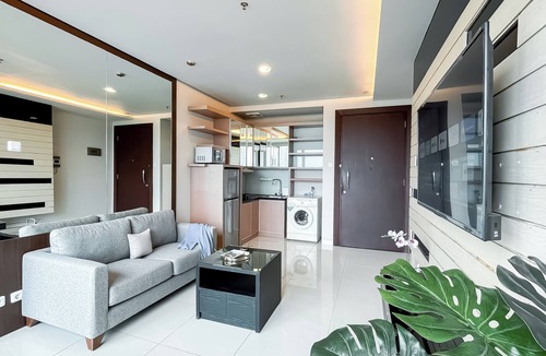 Bangka Apartment | Spacious and Comfy Big Studio Apartment at Kemang Mansion