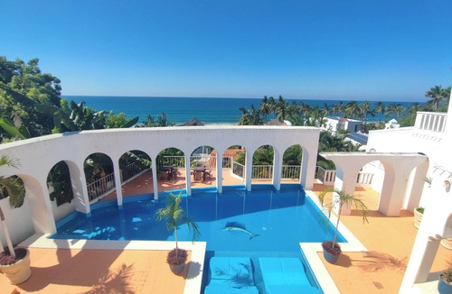 San Francisco Apartment | Spacious apartment with terrace and ocean view -Bello Horizonte