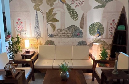 Sushant Lok House | Spacious bungalow with 8 bedrooms and WiFi, AC in charming Gurugram