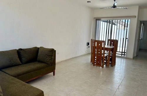 Merida House | Spacious Single-Story House in Mérida | Near Altabrisa & Cholul | A/C/Wi-Fi