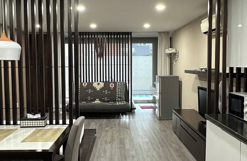 Phuong 6 Apartment | Spacious Apartment with Bathtub