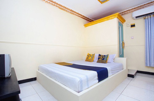 Cilacap Hotel | SPOT ON 2473 Buana Jaya Guest House