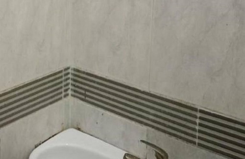 Sedati Hotel | SPOT ON 93670 Homestay Vicky 2 Syariah