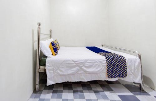 Kediri Hotel | SPOT ON 93967 Hasna Guest House Syariah