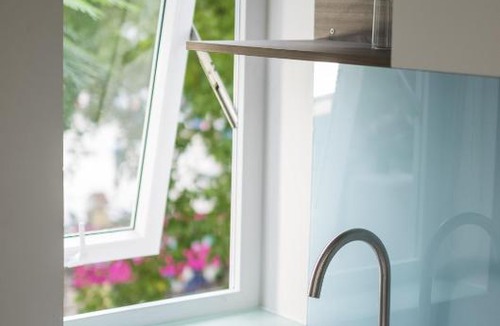 Tan Qui Dong Apartment | Spring Light House