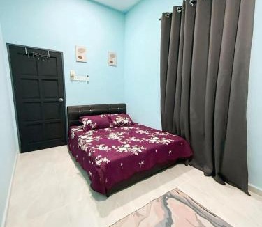 Kawasan Perindustrian Chendering House | Sri AAdis Homestay