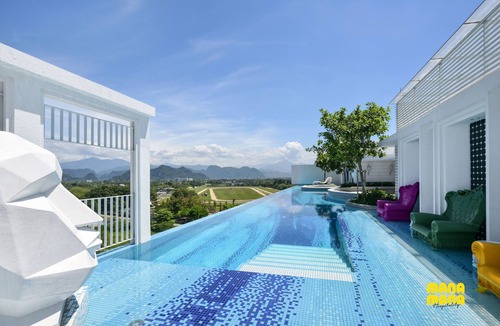 Taman Jubilee Apartment | Stallionz by Mana Mana