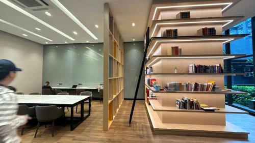 Kuala Lumpur City Centre Apartment | Star Residence KL