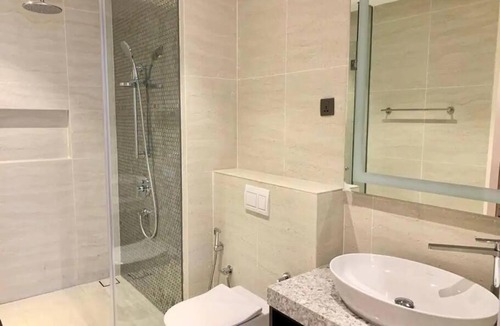 Kuala Lumpur City Centre Apartment | Star Residences Luxury Suite